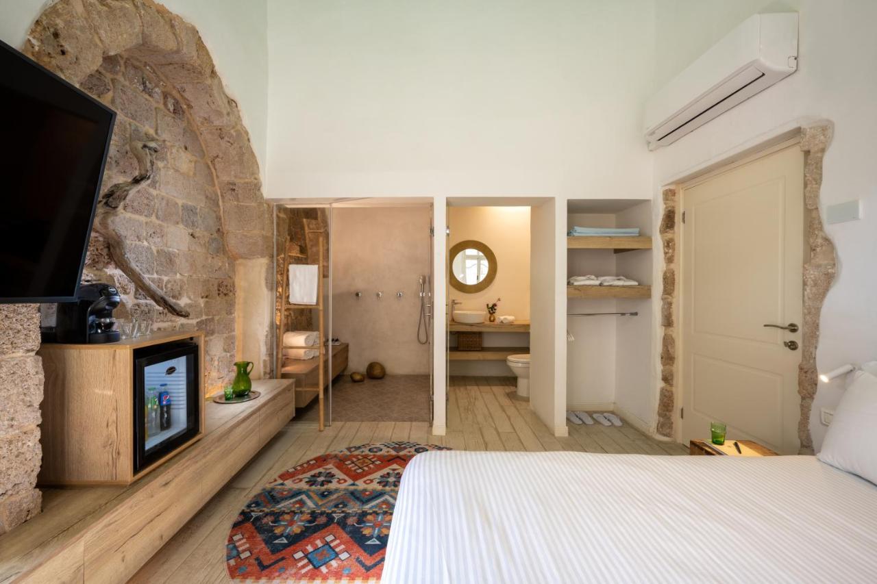 Akotika Boutique 3* Акко